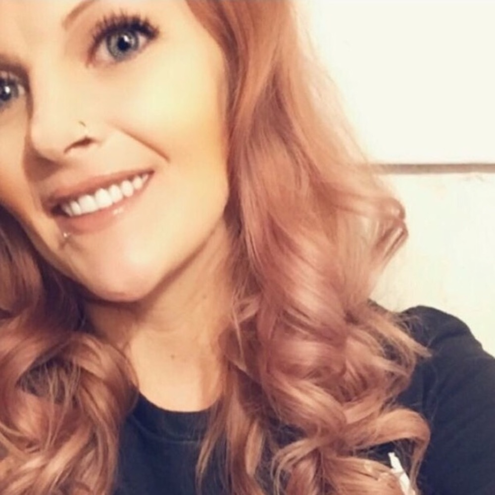 Meet your Posher, Ashley